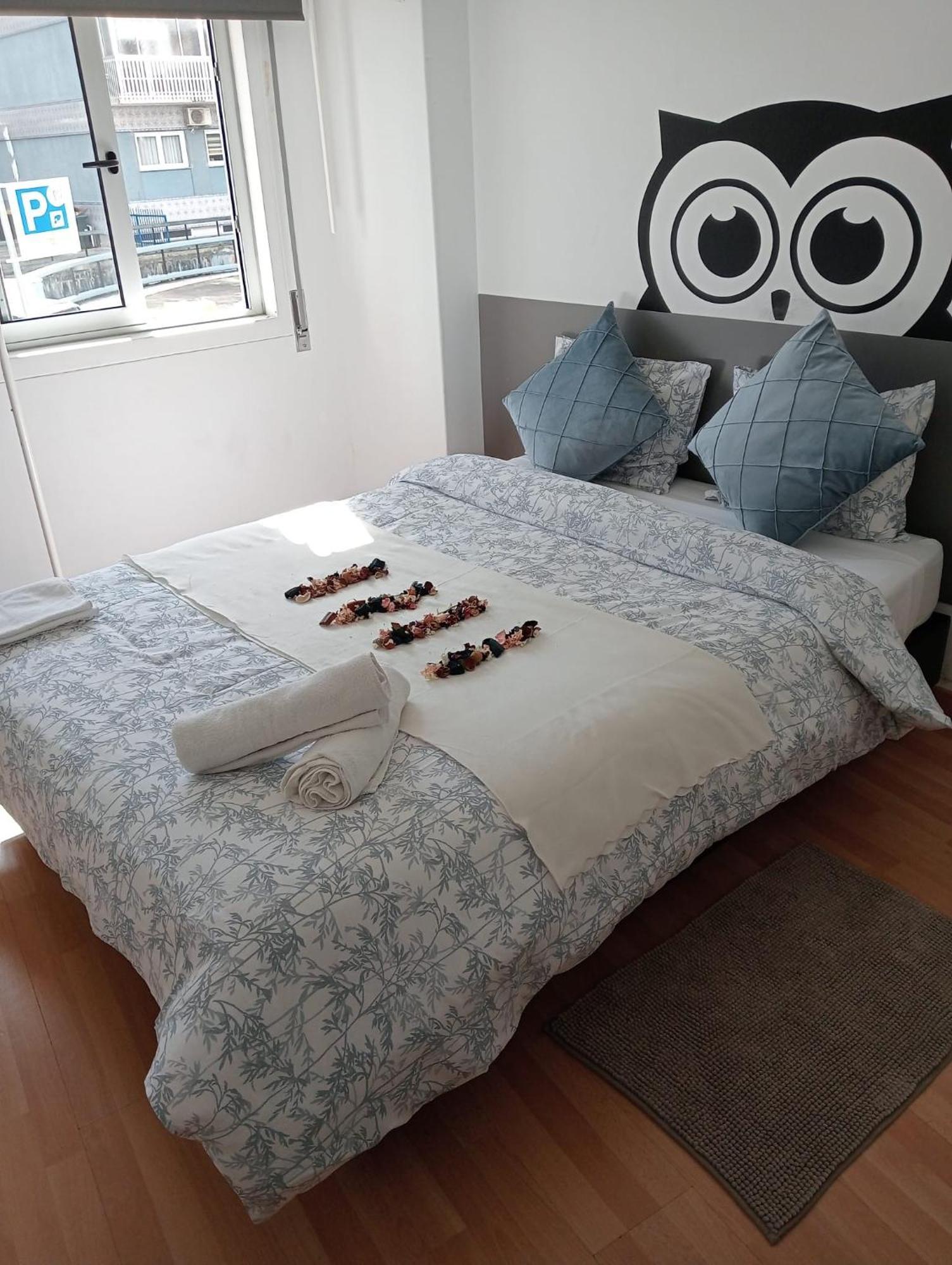 Corujinha Hostel Lissabon Buitenkant foto