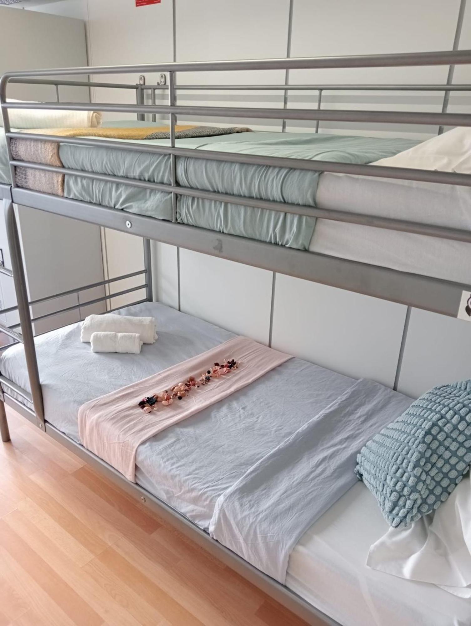 Corujinha Hostel Lissabon Buitenkant foto